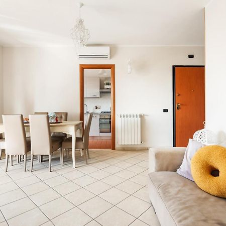 Casa Vacanze Giramondo フィウミチーノ 部屋 写真