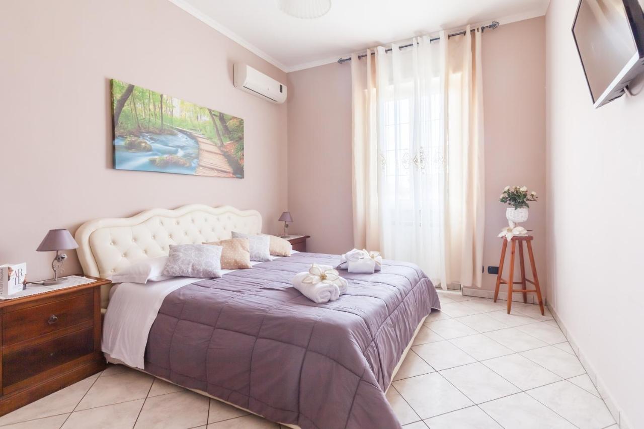 Casa Vacanze Giramondo フィウミチーノ エクステリア 写真
