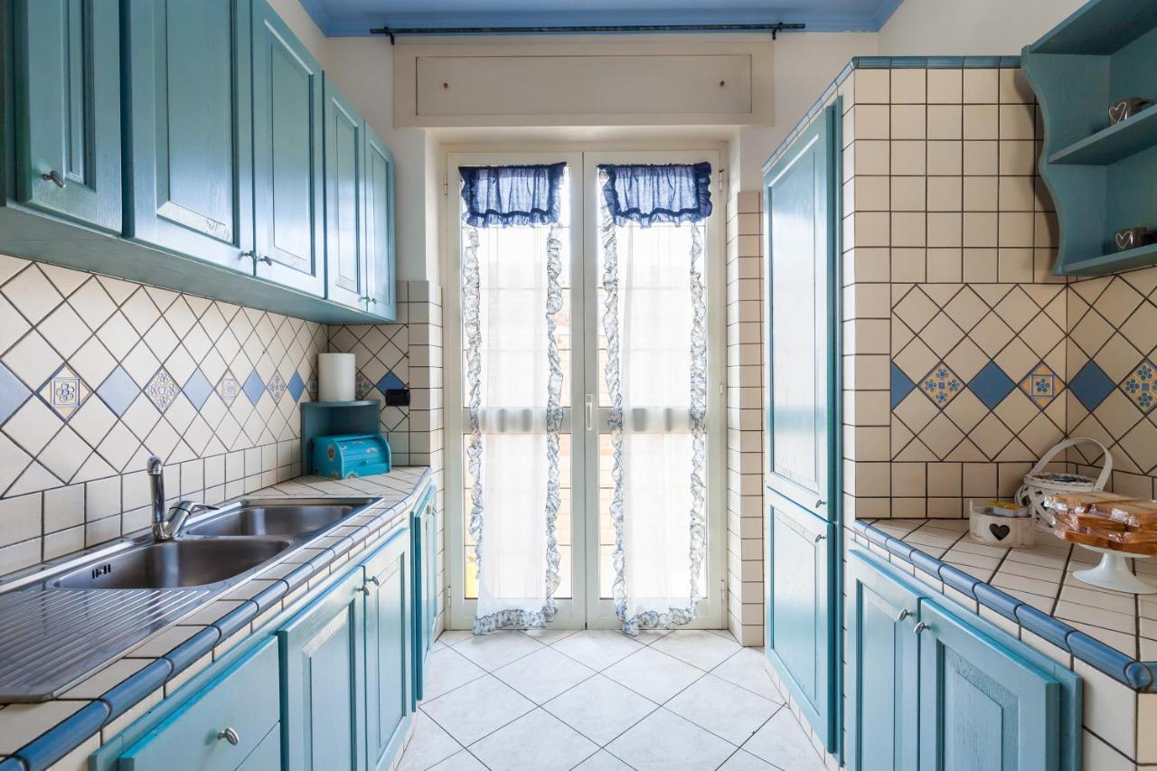 Casa Vacanze Giramondo フィウミチーノ エクステリア 写真