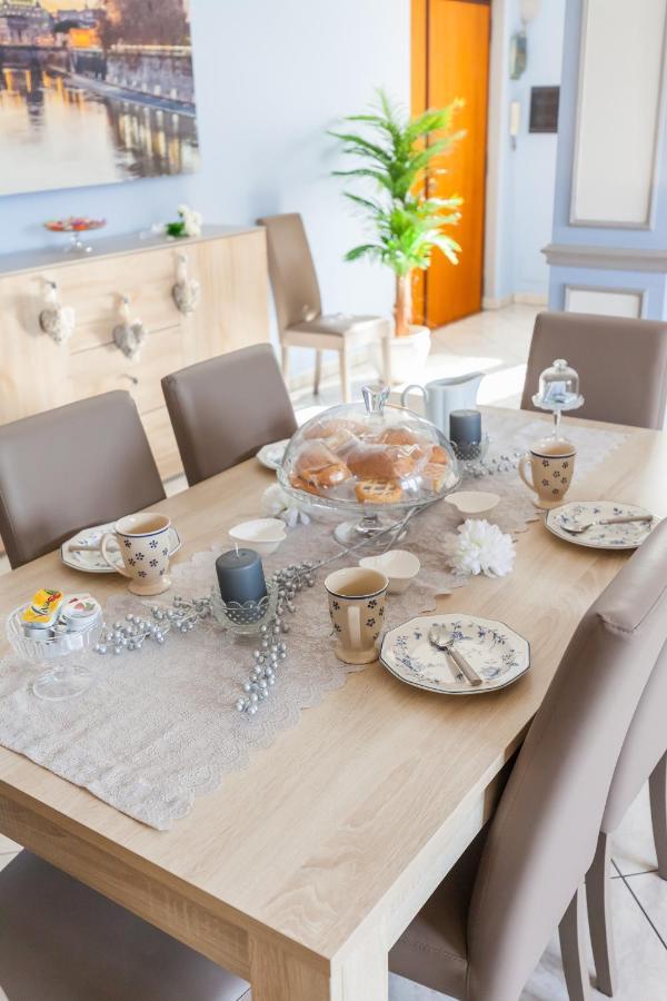 Casa Vacanze Giramondo フィウミチーノ エクステリア 写真