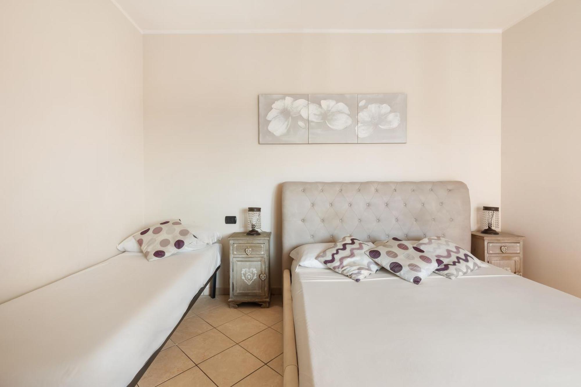 Casa Vacanze Giramondo フィウミチーノ エクステリア 写真